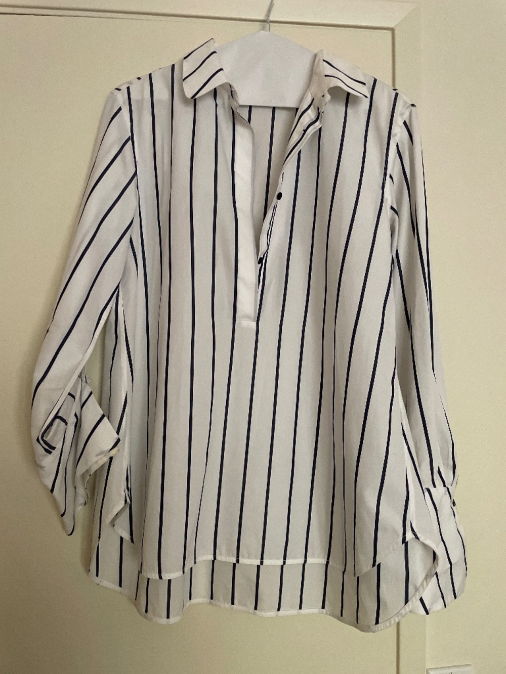 LAREIDA blouse